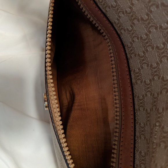 Celine Macadam Triomphe Clutch - Vintage - Picture 13 of 16